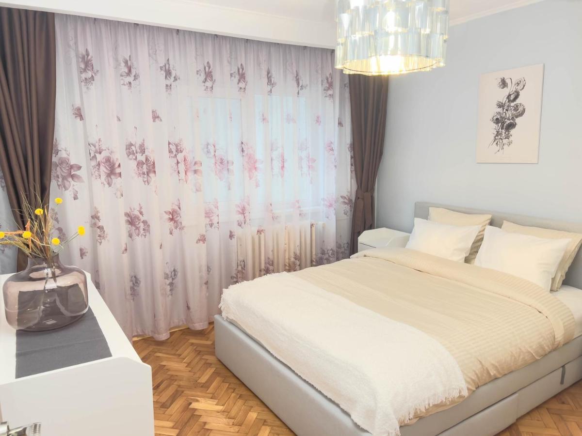 Oradea Comfort Corner Esterno foto